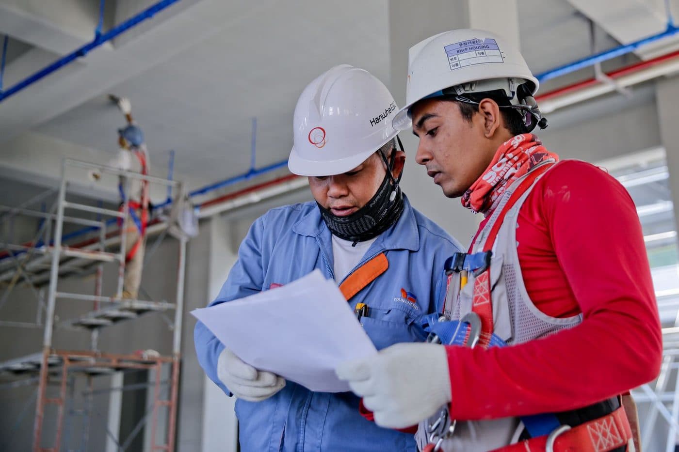 Equipo de trabajo en obra